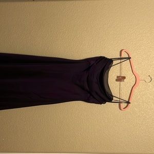BETSY & ADAM BY LINDA BERNELL SIZE 10 PURPLE EVENING DRESS